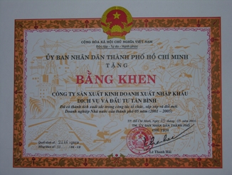 4.UBND DOI MOI 2001-2005
